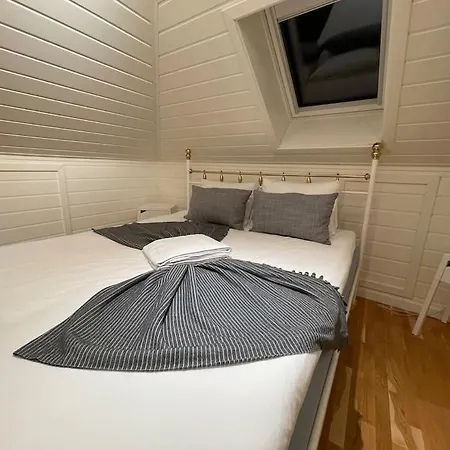 At Bertis Ap10 Bigterrace And 2bedrooms Apartment *